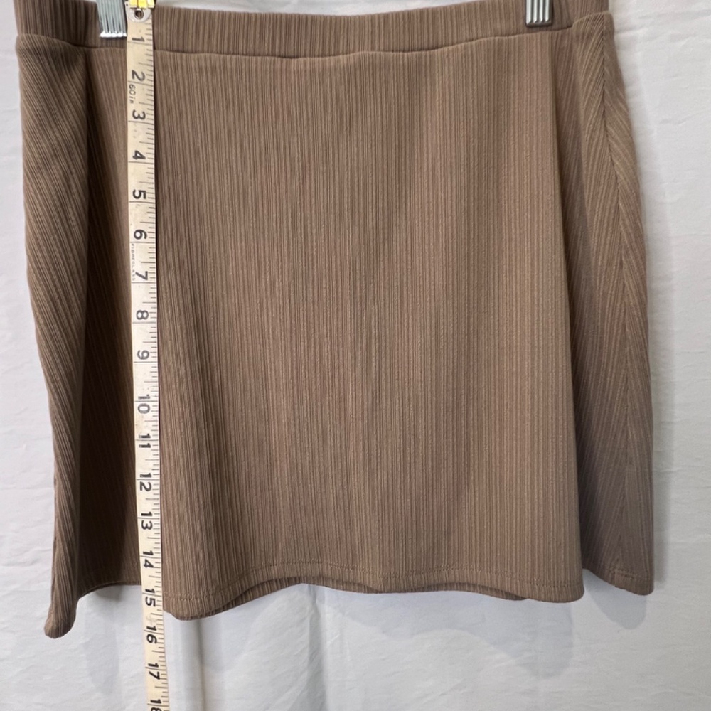 Reformation - Milla Knit Two Piece set - L - Picture 6 of 10